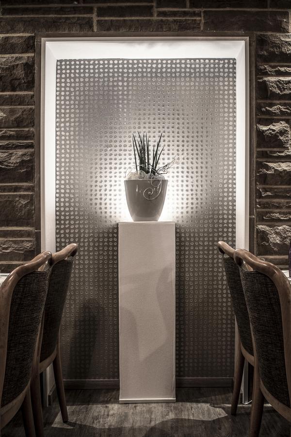 Restaurant Landgasthof Zum Wiesengrund Newel Esterno foto