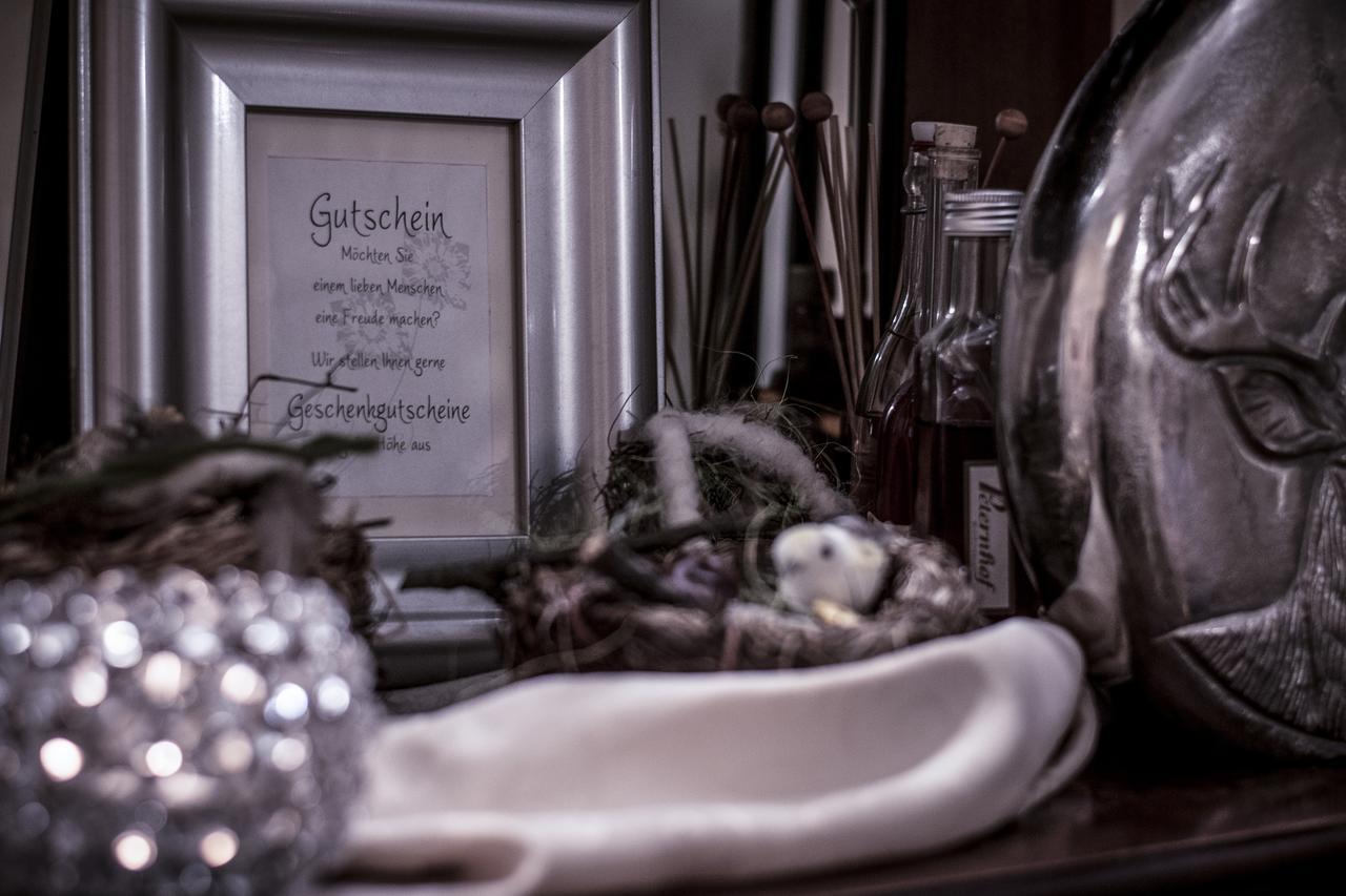 Restaurant Landgasthof Zum Wiesengrund Newel Esterno foto
